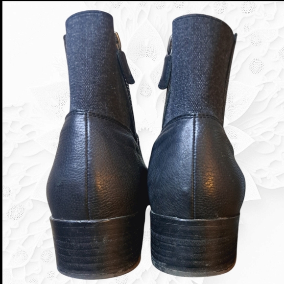 Eileen Fisher Beau Black Leather Block Heel Booties Size 9 - Picture 5 of 5